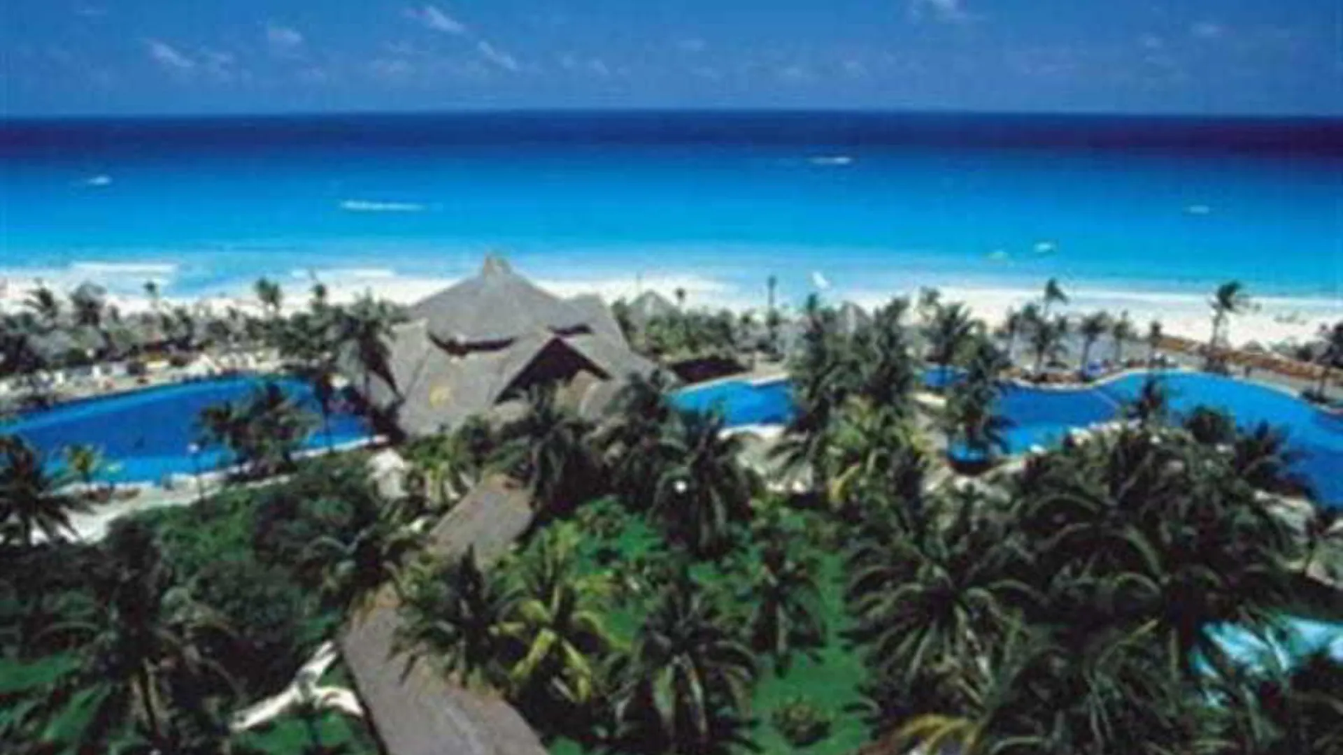 The Pyramid Cancun By Oasis 5*,