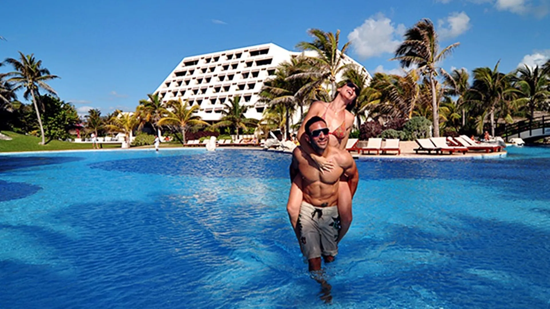 The Pyramid Cancun By Oasis Mexico