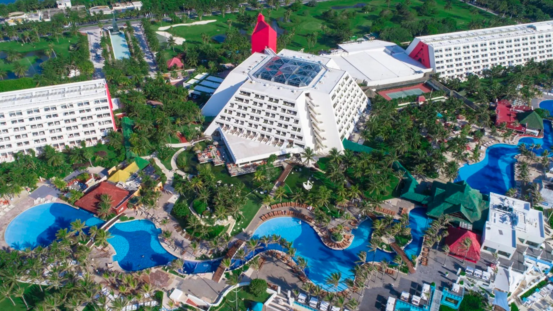 Resort The Pyramid Cancun By Oasis