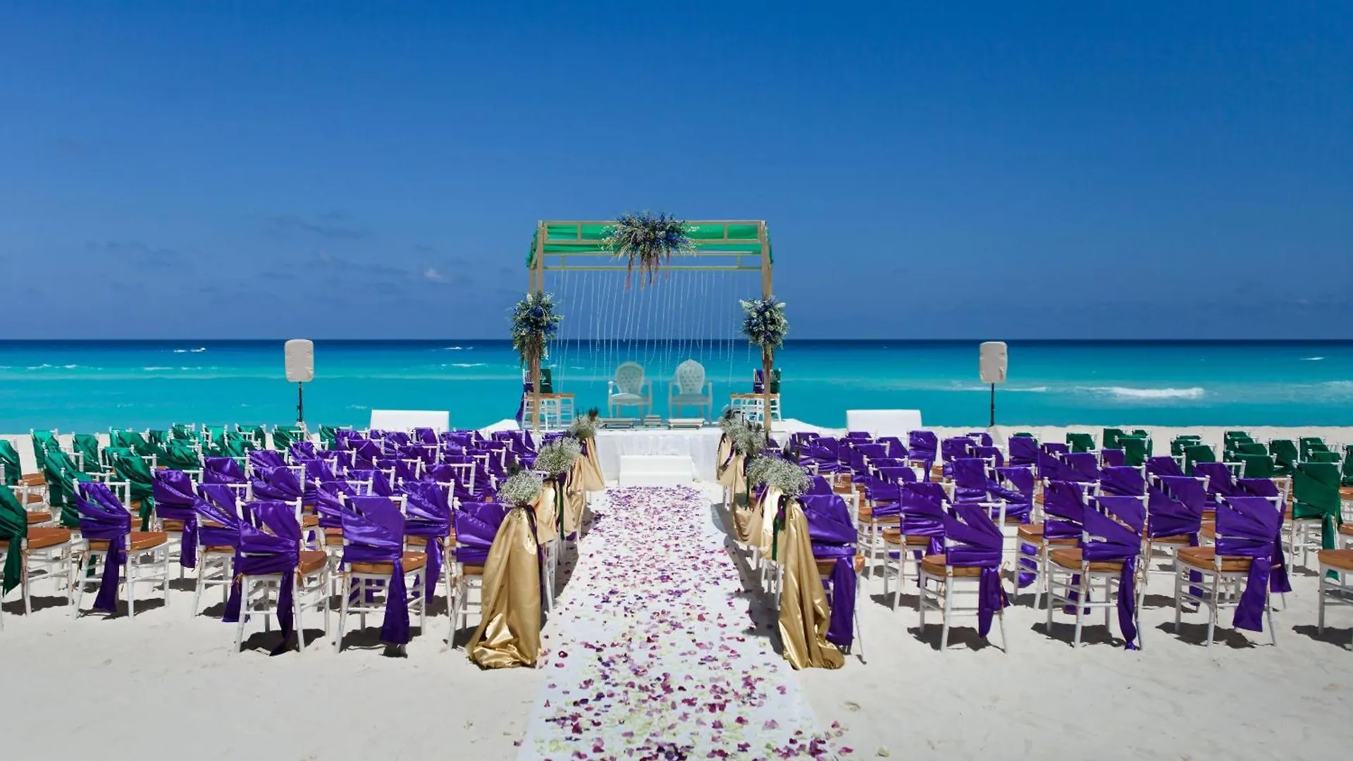 ***** Resort The Pyramid Cancun By Oasis Mexico