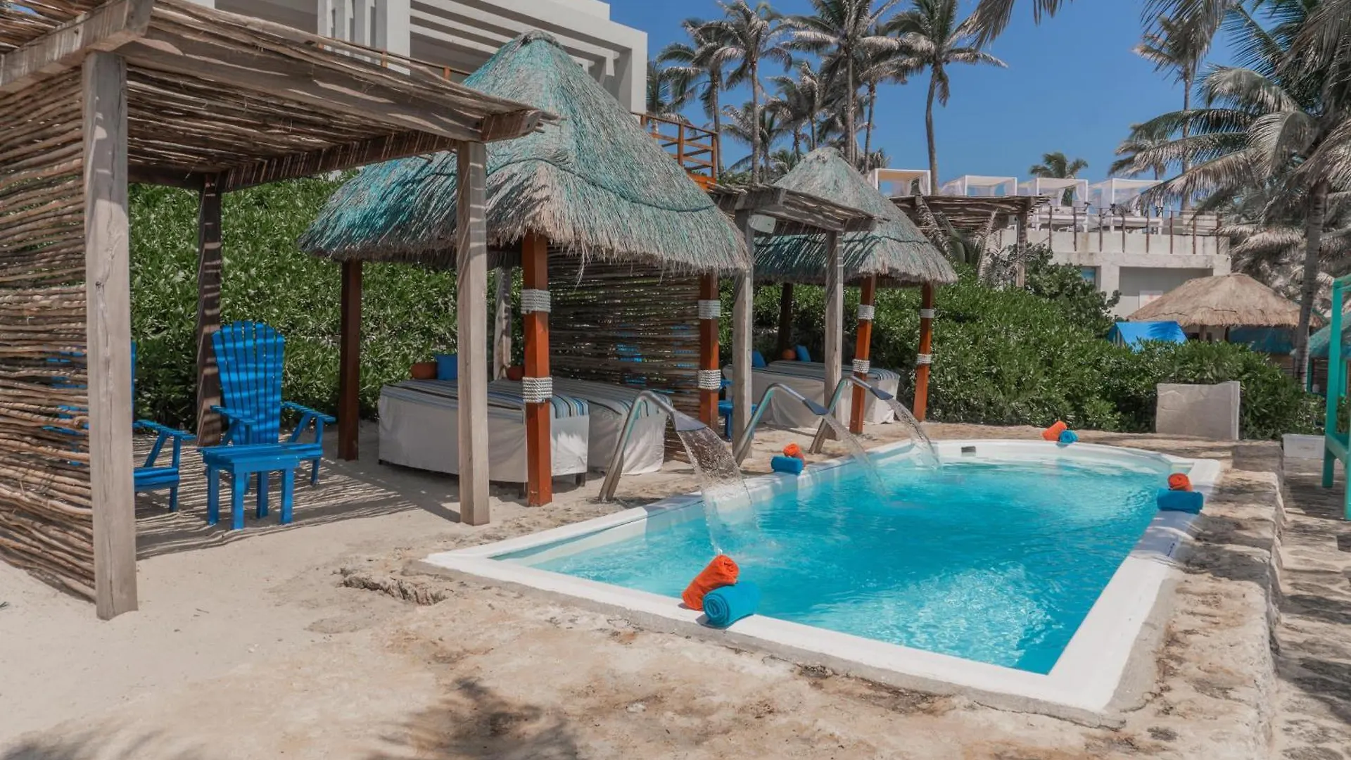 The Pyramid Cancun By Oasis Mexico